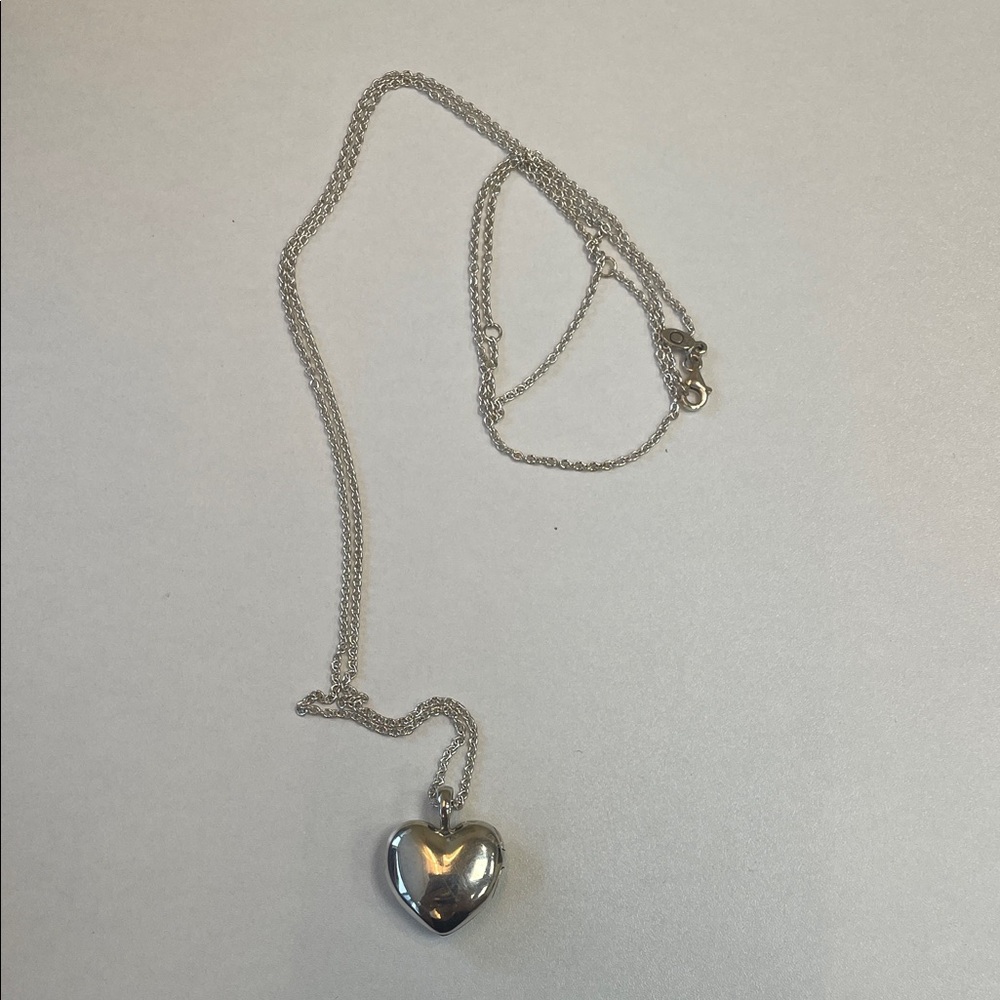 Pandora Silver Heart Necklace